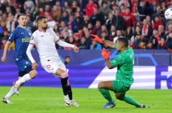 乐鱼app-包含国际比赛日国王杯传出新动向，里昂官宣签约，管理层表态——目标明确，数据趋势出现新变化的词条-乐鱼app